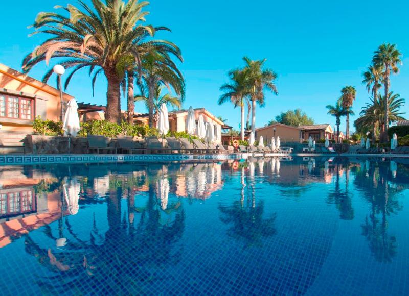 Maspalomas By Dunas Maspalomas (Gran Canaria)