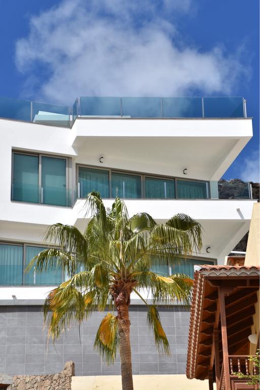 Sunset Apartment