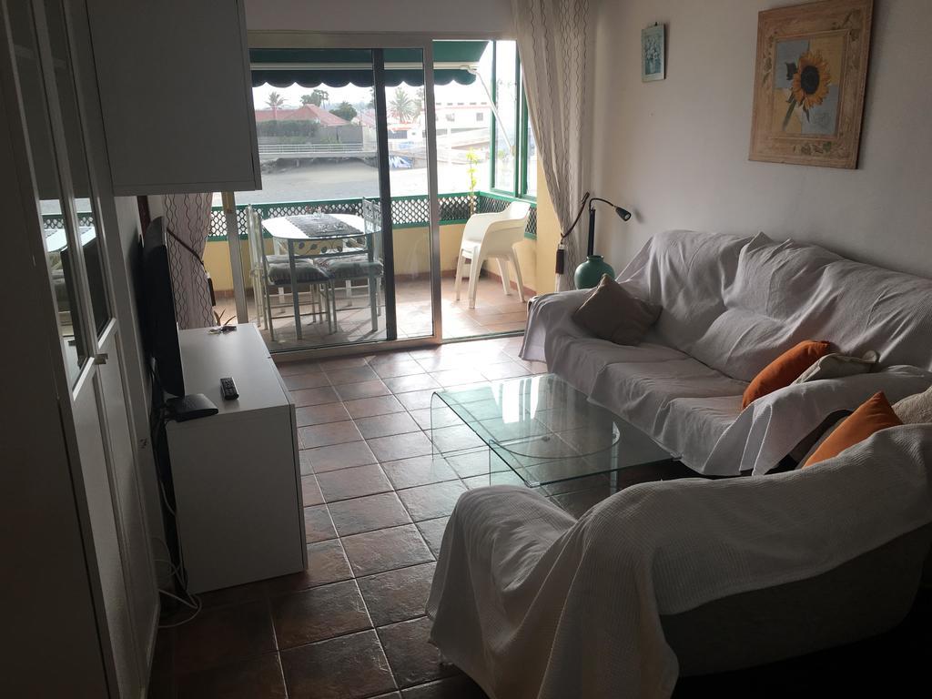 Aquarius Apartment