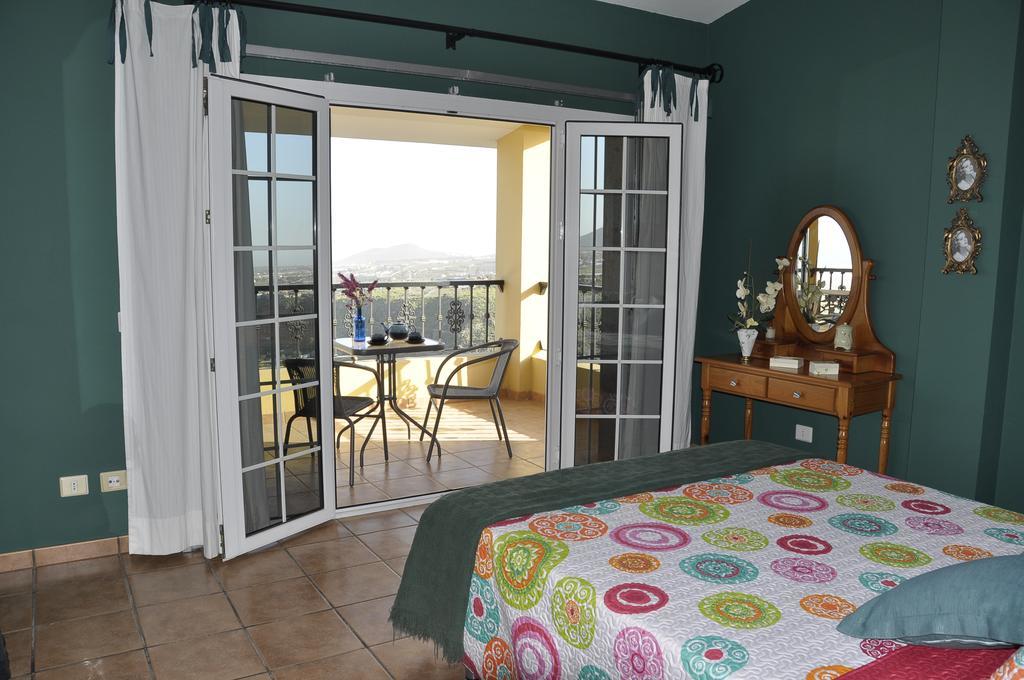 Pedro's House With Fantastic Views