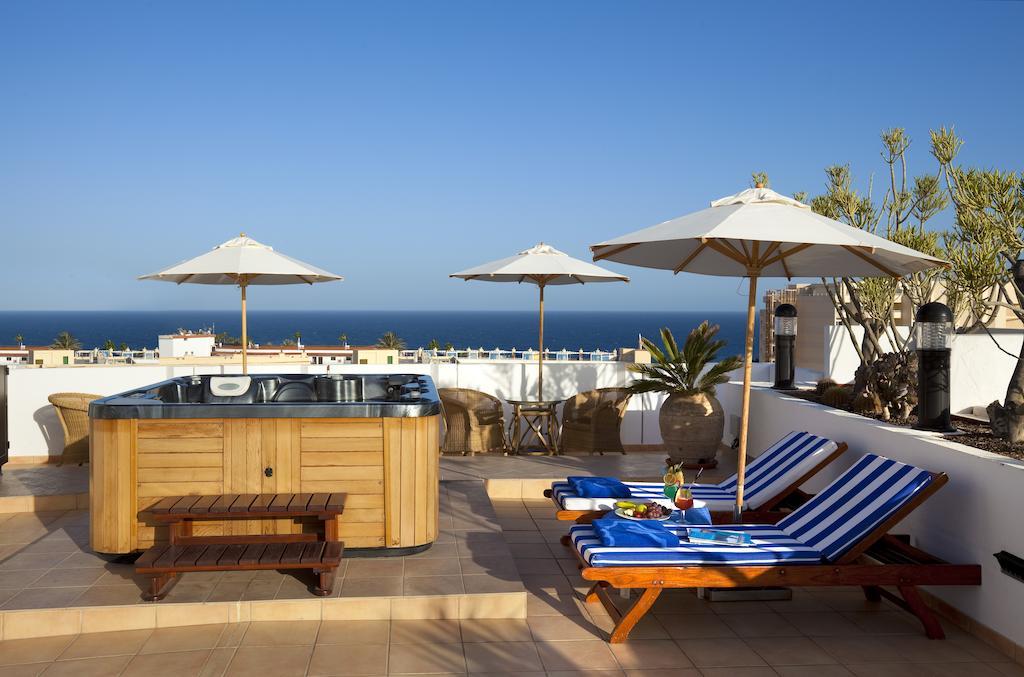Seaside Sandy Hotel