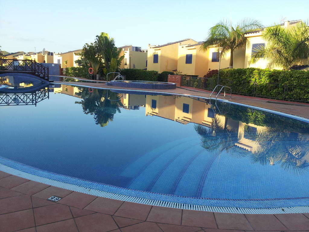 Resort Suites *