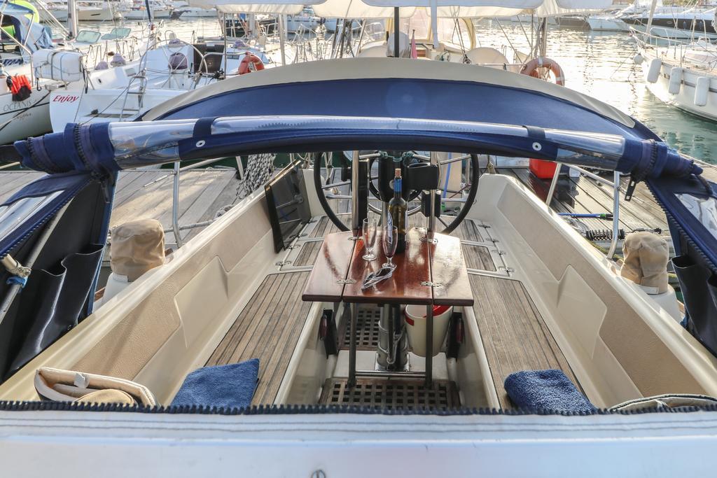 Sailboat Xperience *