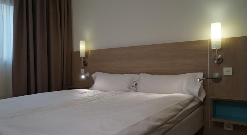 Riviera Vista 3*