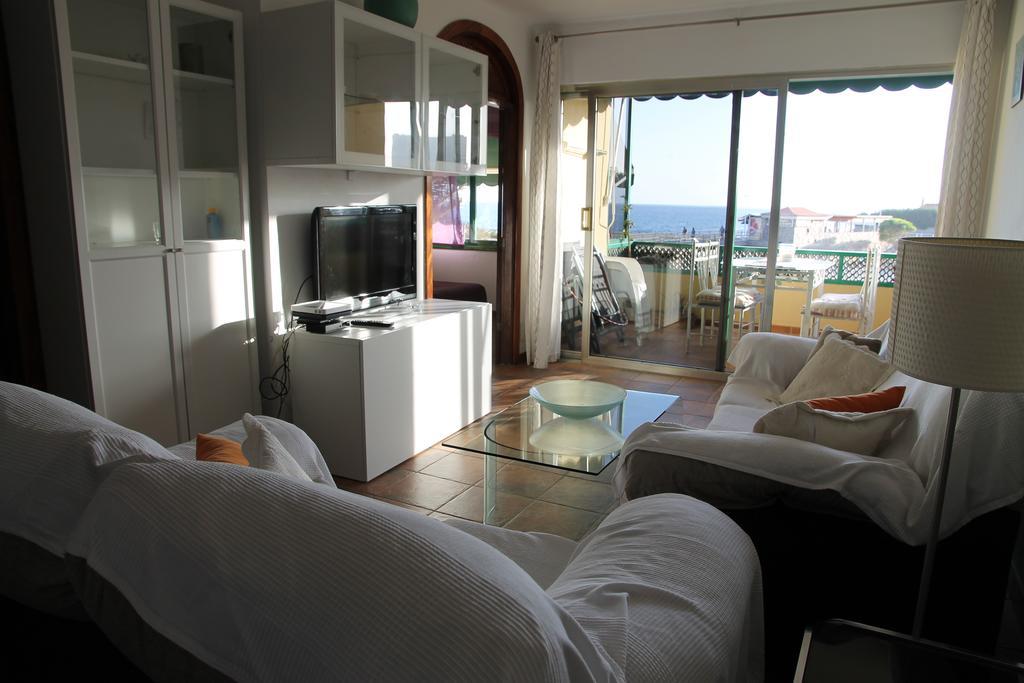 Aquarius Apartment
