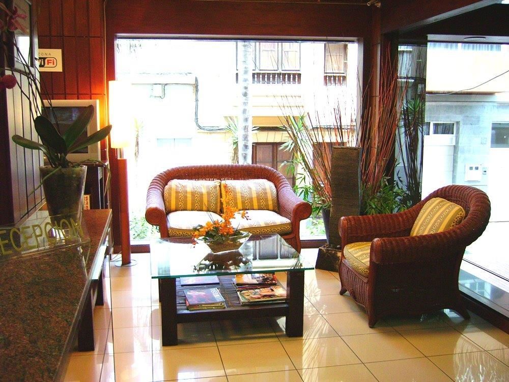 Tinoca Apartment *