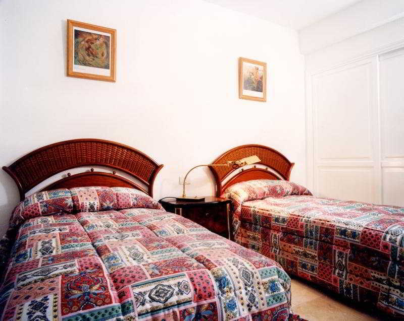 Almenas Villa
