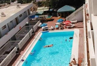 Apartamentos Solana Hotel