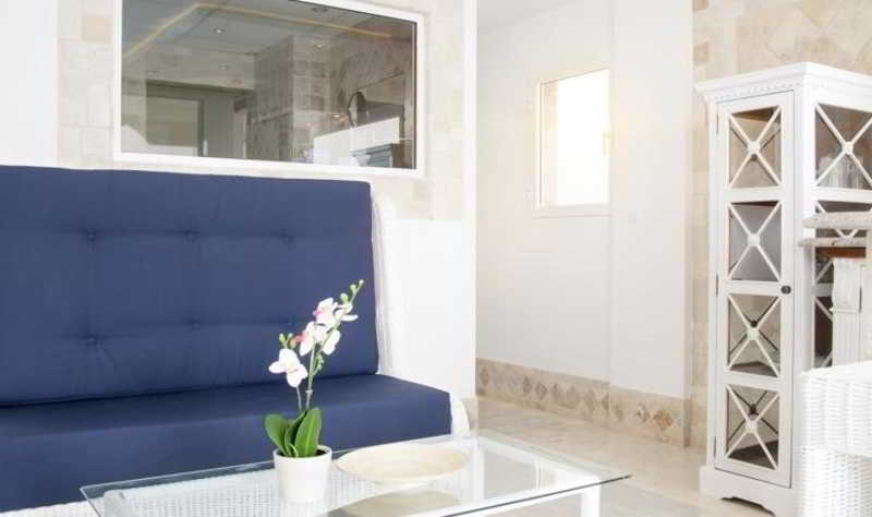Aparthotel Magna (adults Only) 4*