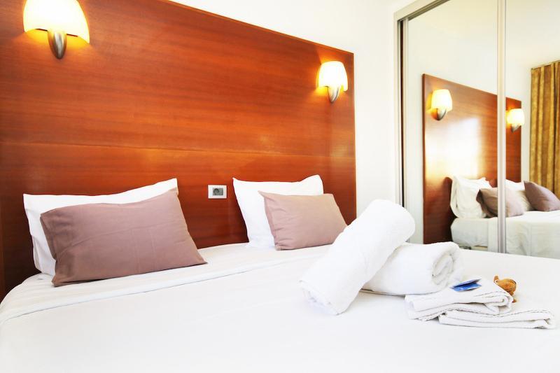 Resort Club Torso Gay Men Only 4*