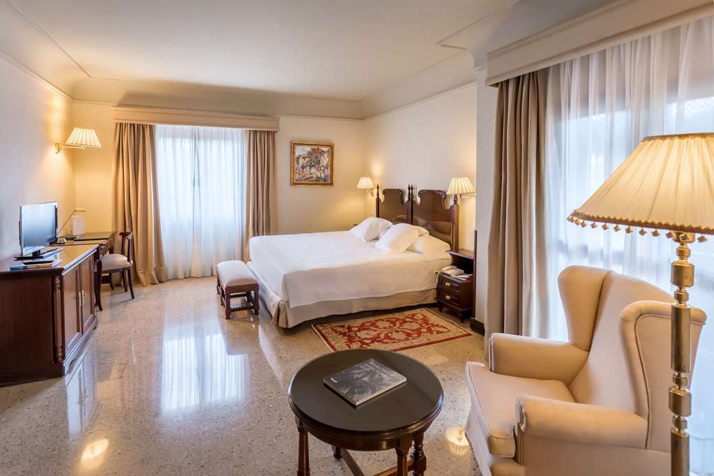 Hotel Santa Catalina, A Royal Hideaway 5*