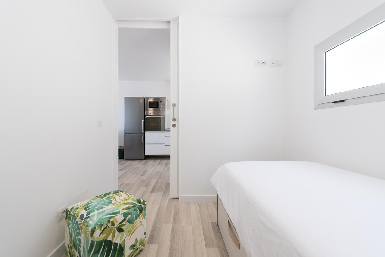Apartment Beyond Amadores By Vector