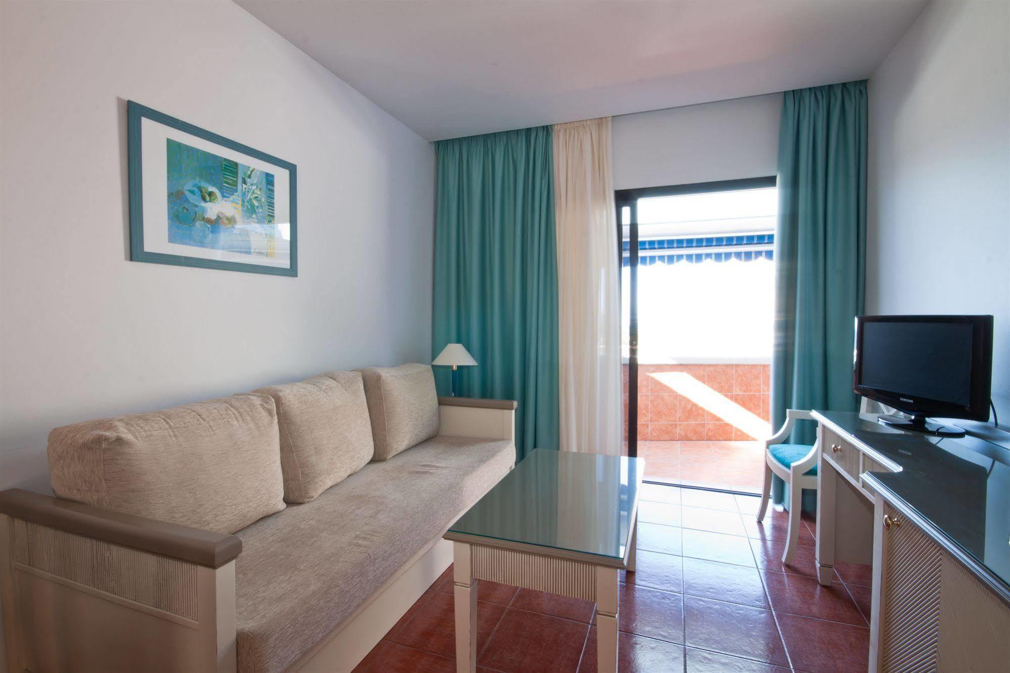 Apartment Apartamentos Amadores Beach Amadores