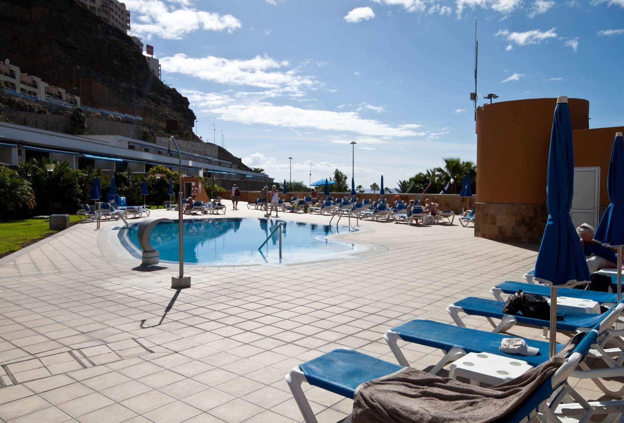 Apartment Apartamentos Amadores Beach