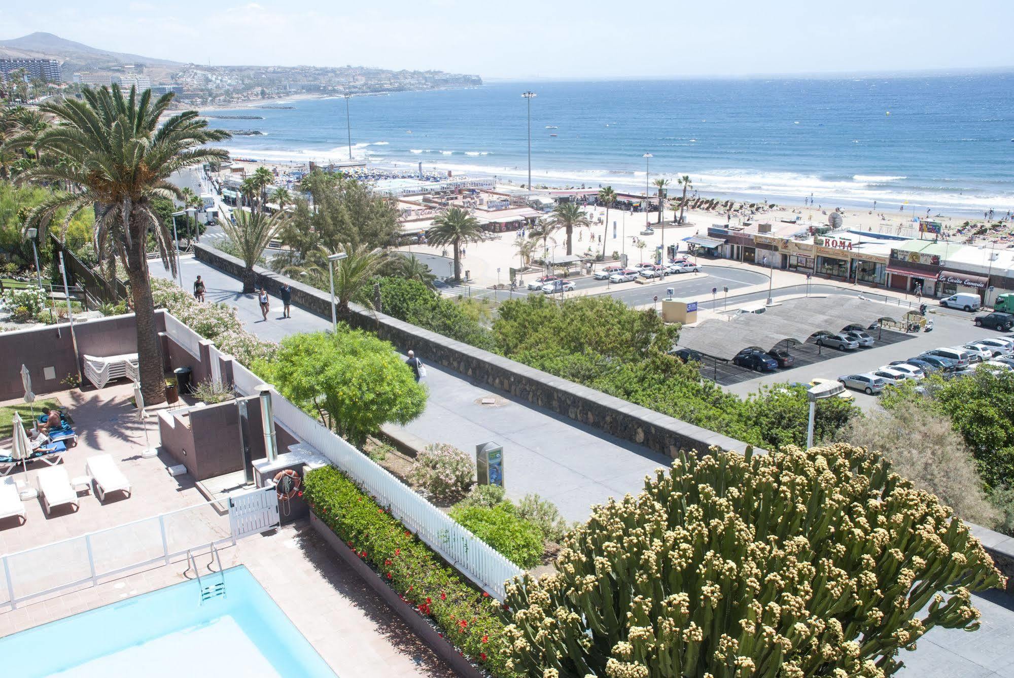El Paseo Apartment *