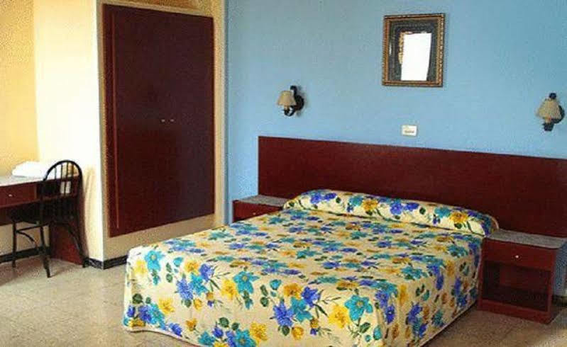 Le Petit Palue Palmas Hotel Las Palmas