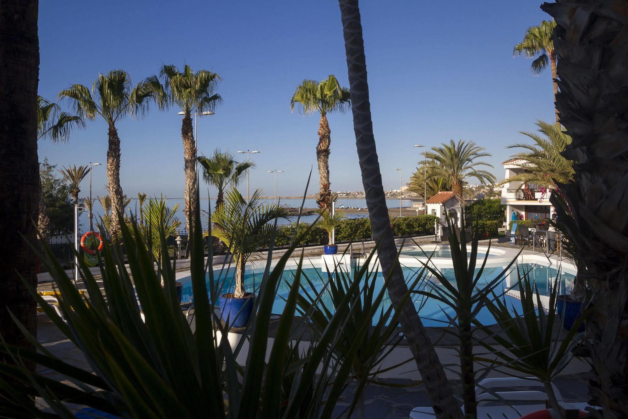Sunsuites Carolina *