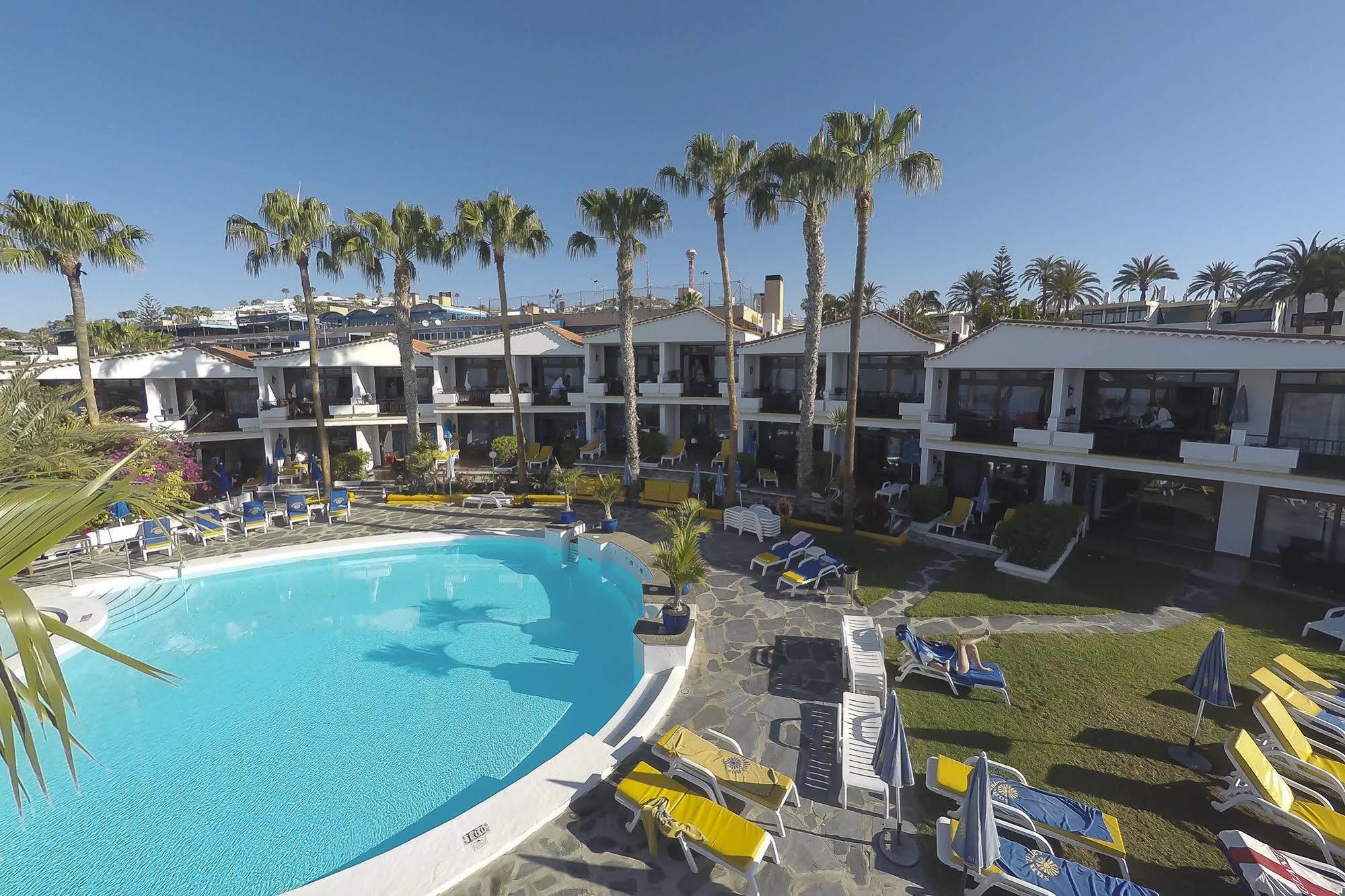 Sunsuites Carolina *