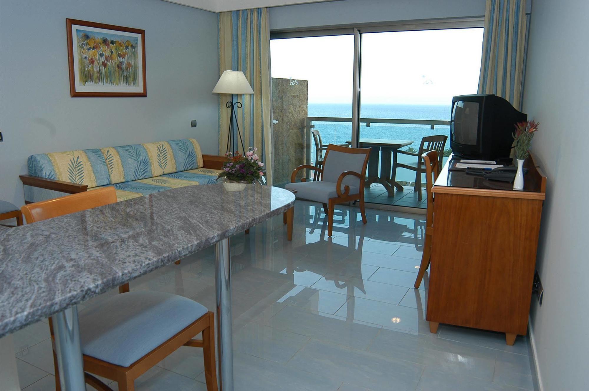 Resort Marinasol 3*
