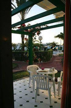 Campo Golf Aparthotel 2*