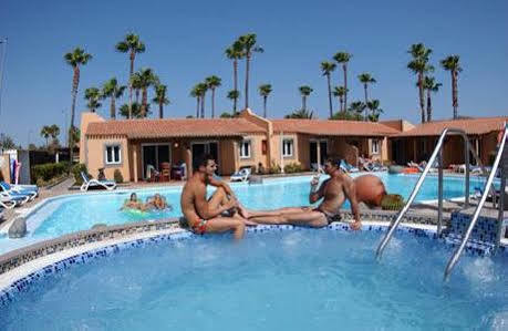 Almendros - Gay Exclusive Resort