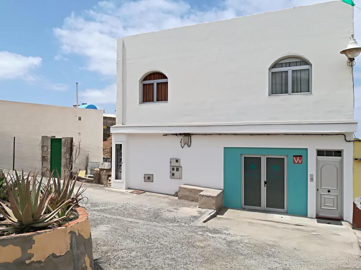 Fronton Whale Apartment Galdar