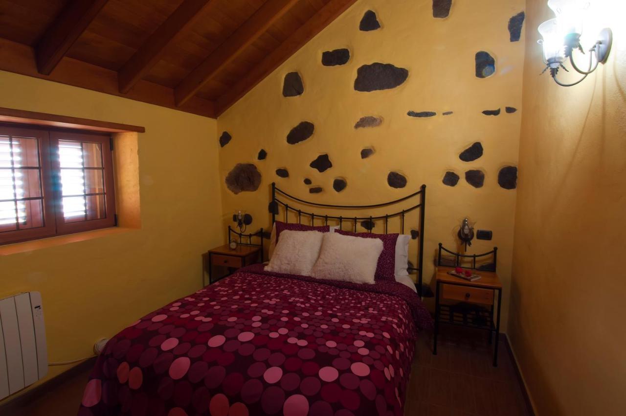 Casas De Lola Y Rafael * Moya (Gran Canaria)