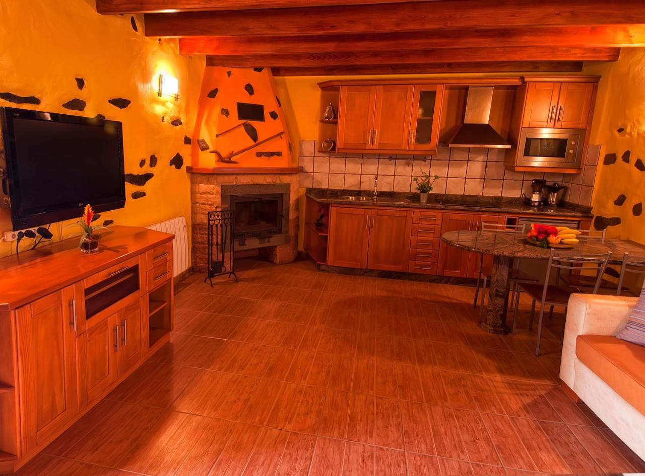 Casas De Lola Y Rafael