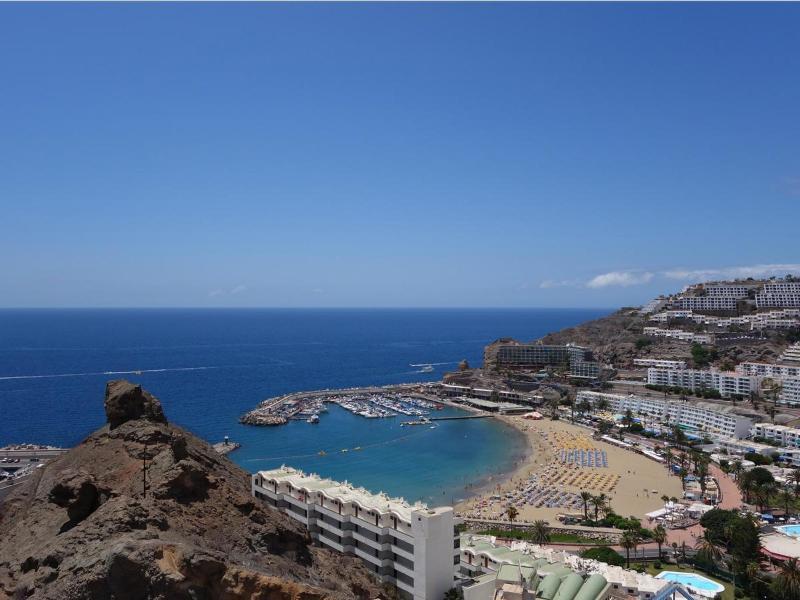 Club Puerto Calma