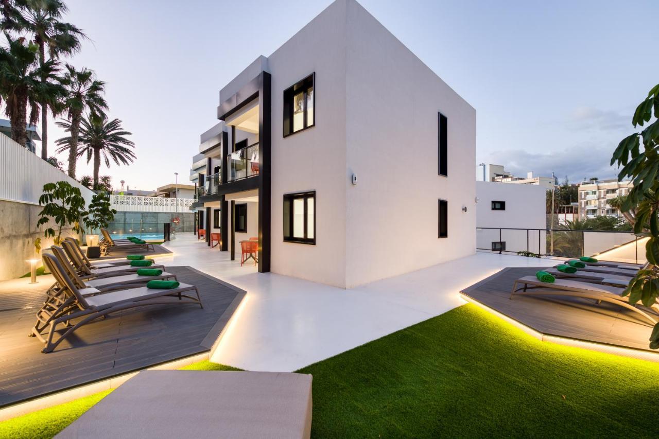 Apartment B Slow Condor