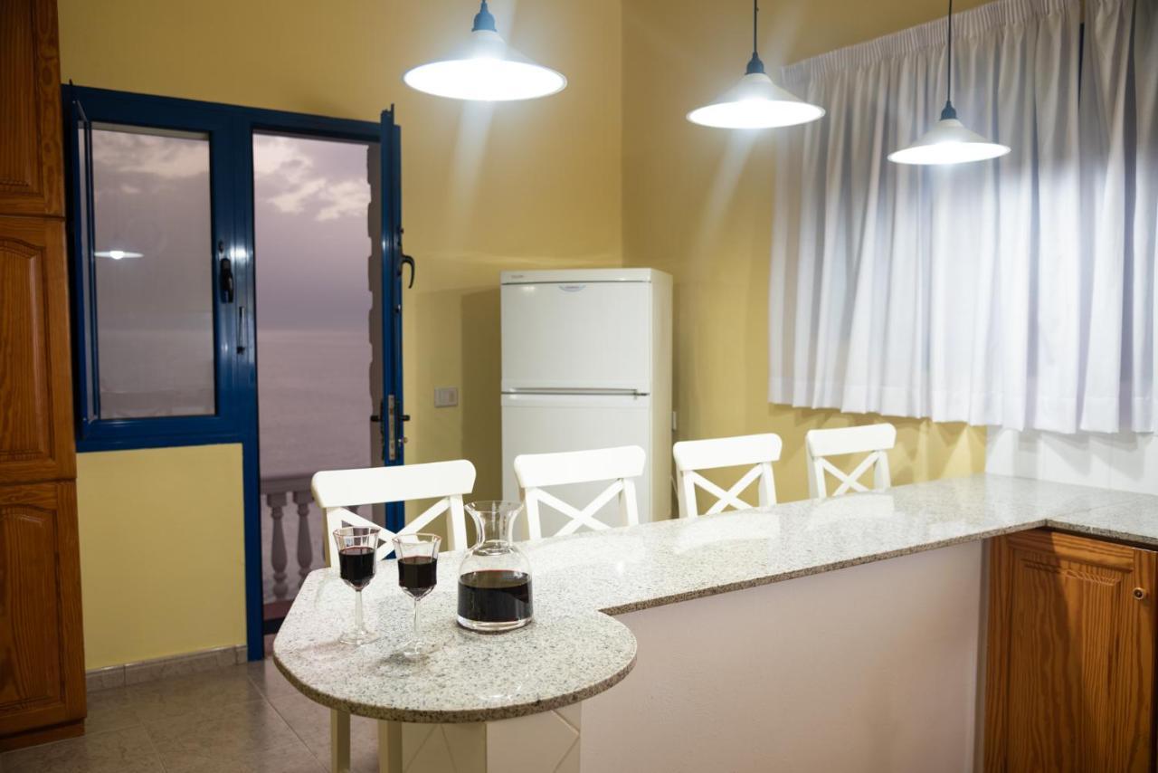 Vista Farallon Apartment
