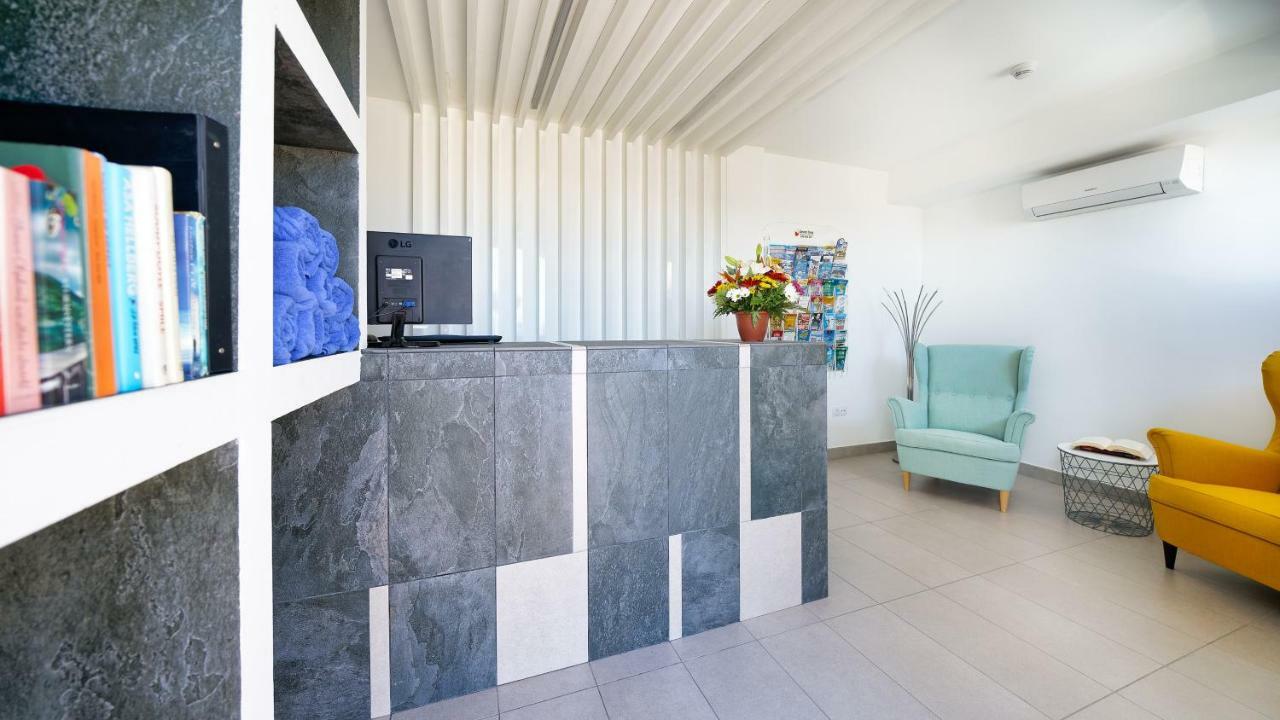 Ura Lara Adults Only Apartment