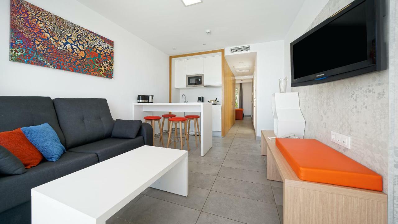 Ura Lara Adults Only Apartment