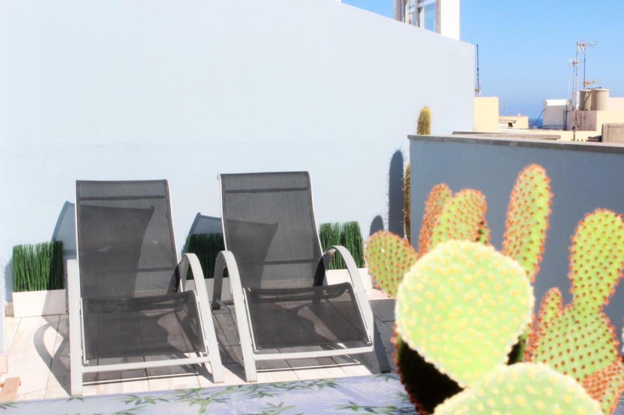 Cactus Penthouse Apartment