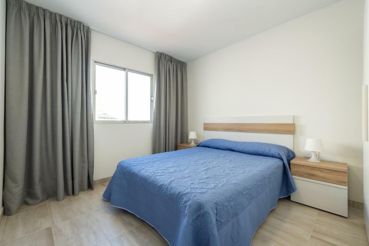 2 Min Walk To - Private Terrace - Some With Sea Views Apartment La Playa de Arguineguin