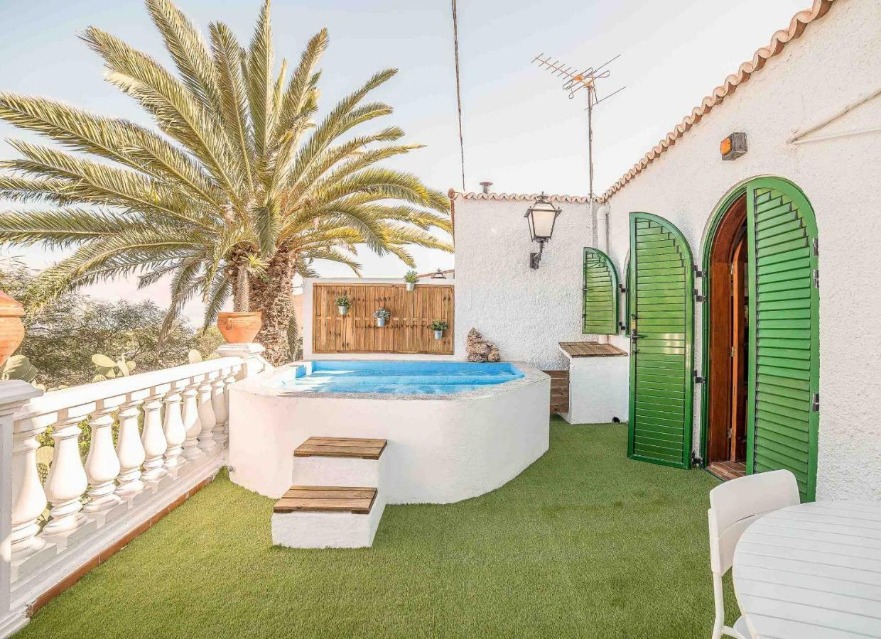 Frida Kahlo House Con Piscina Y Vistas Al Mar By Lightbooking *