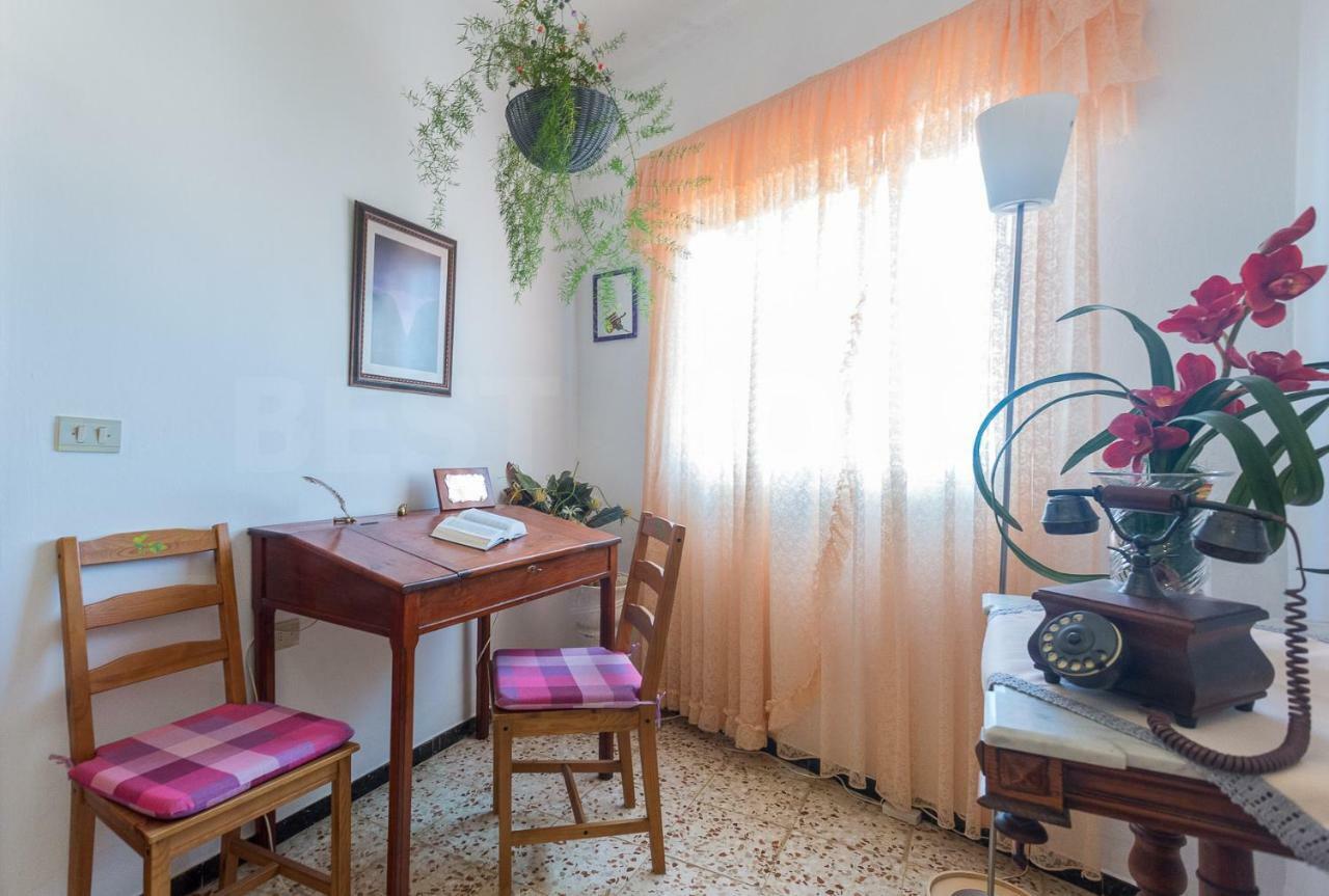 Casa Pilar Con Piscina Сasa de vacaciones Teror