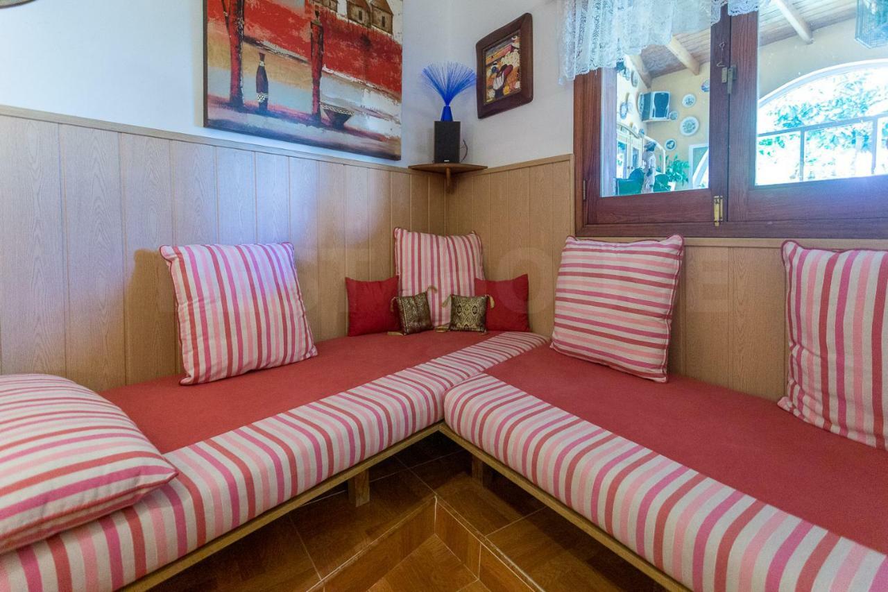 Casa Pilar Con Piscina Сasa de vacaciones Teror