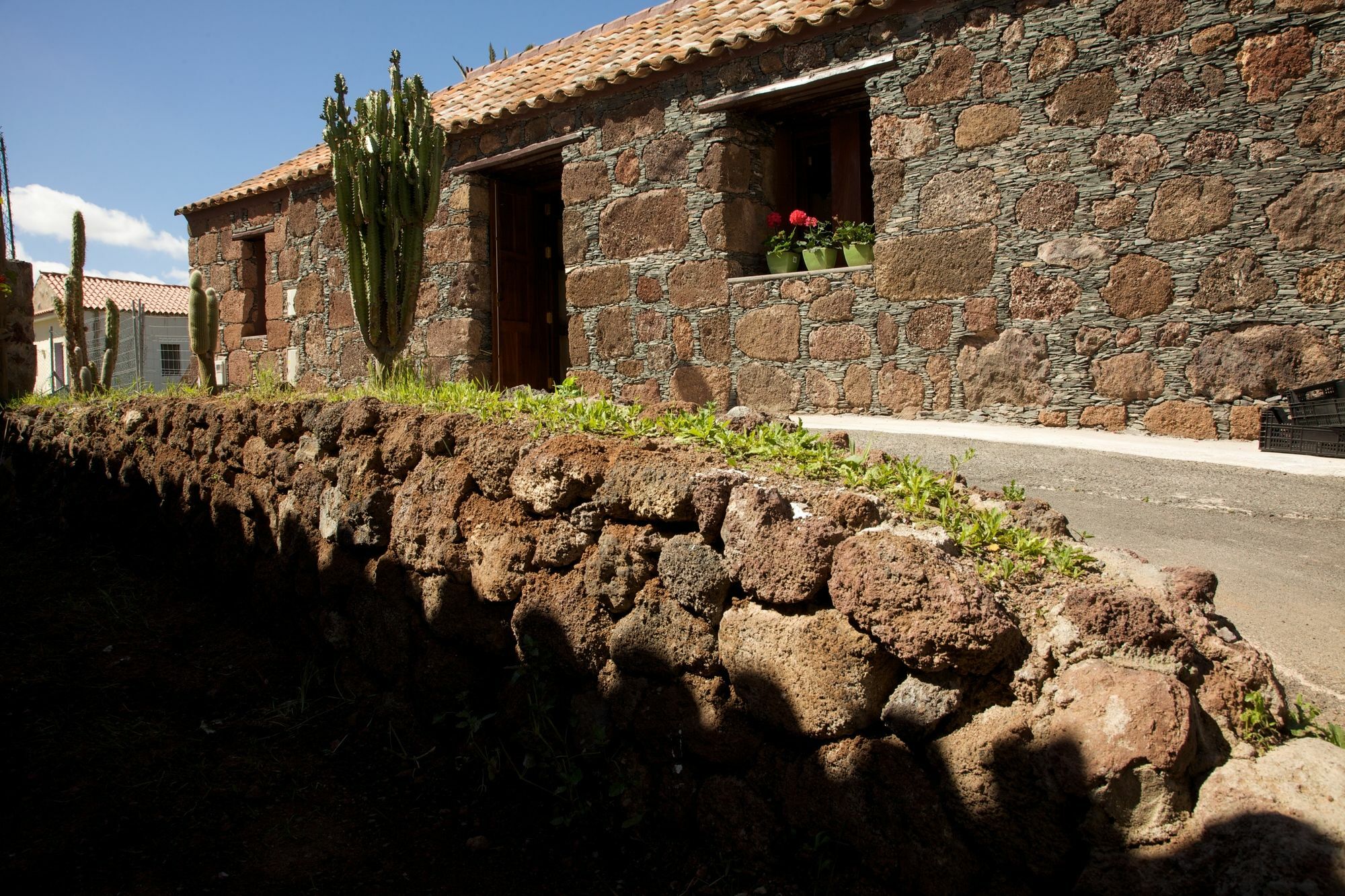 La Fuente De La Flora * Santa Lucia