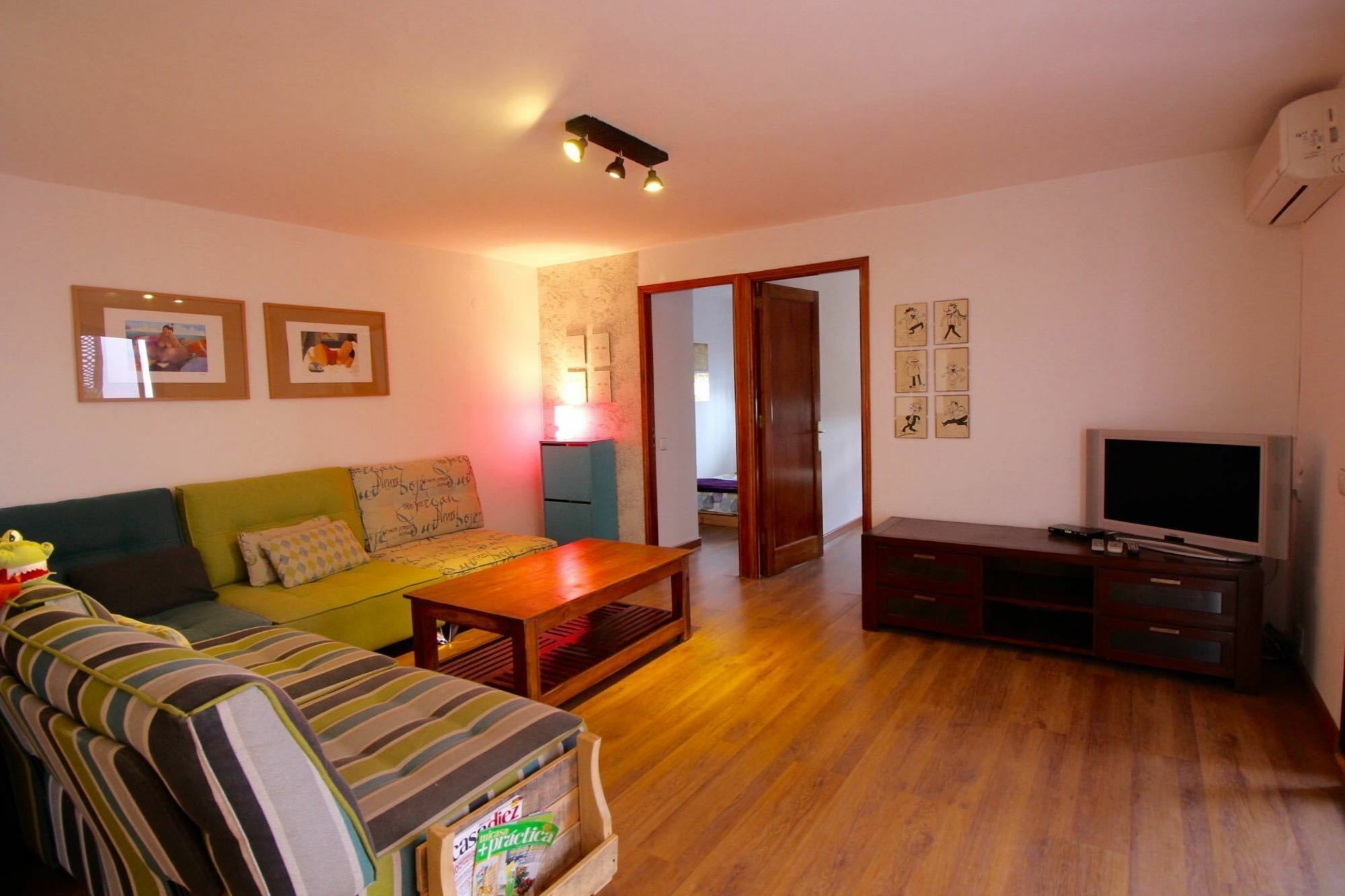 Lightbooking- View And Pool Chalet