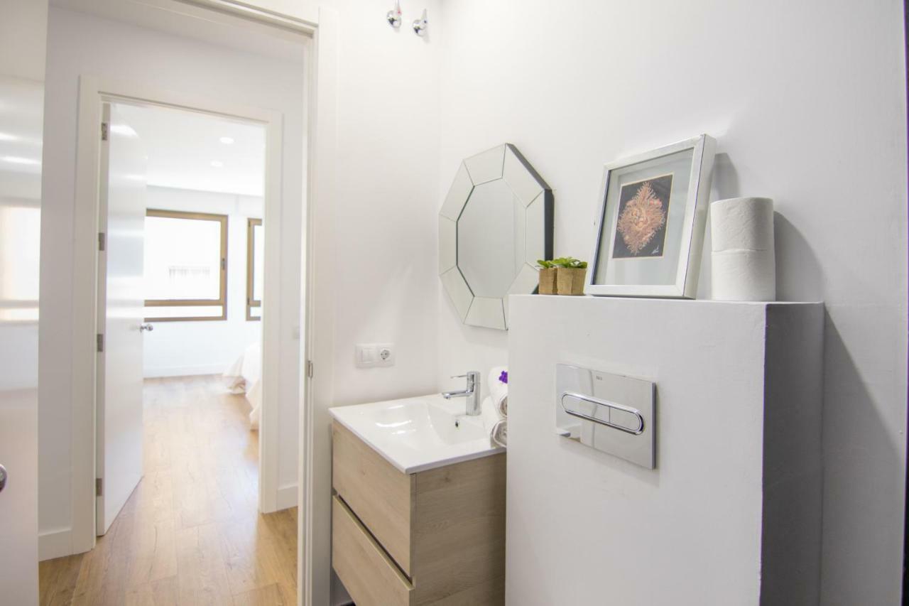 Stylish&modern Overlooking Las Canteras * Las Palmas de Gran Canaria