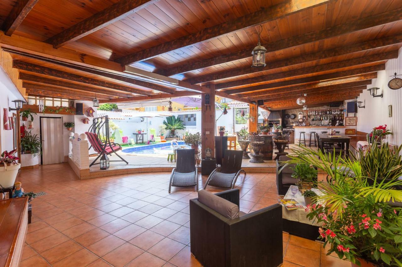Casa Pilar Con Piscina Сasa de vacaciones Teror