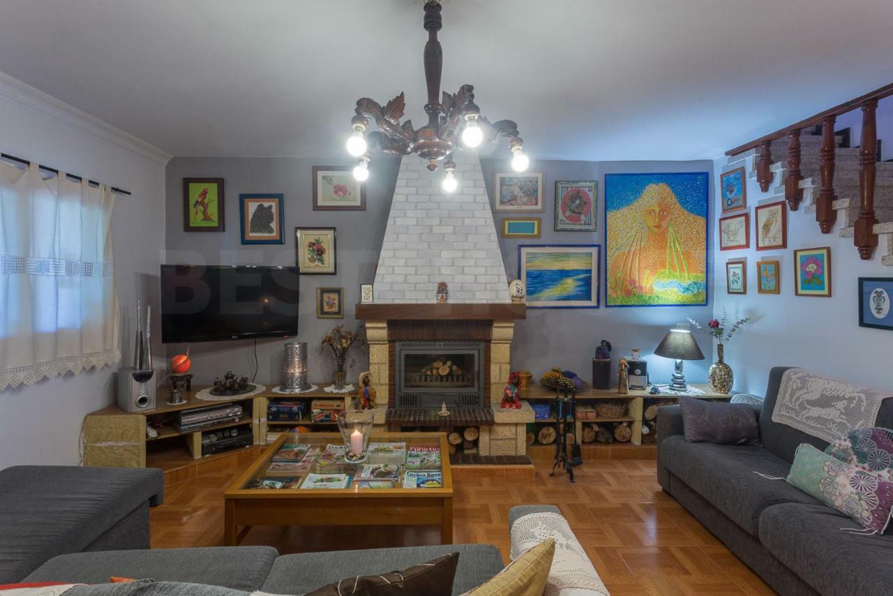 Casa Pilar Con Piscina Сasa de vacaciones