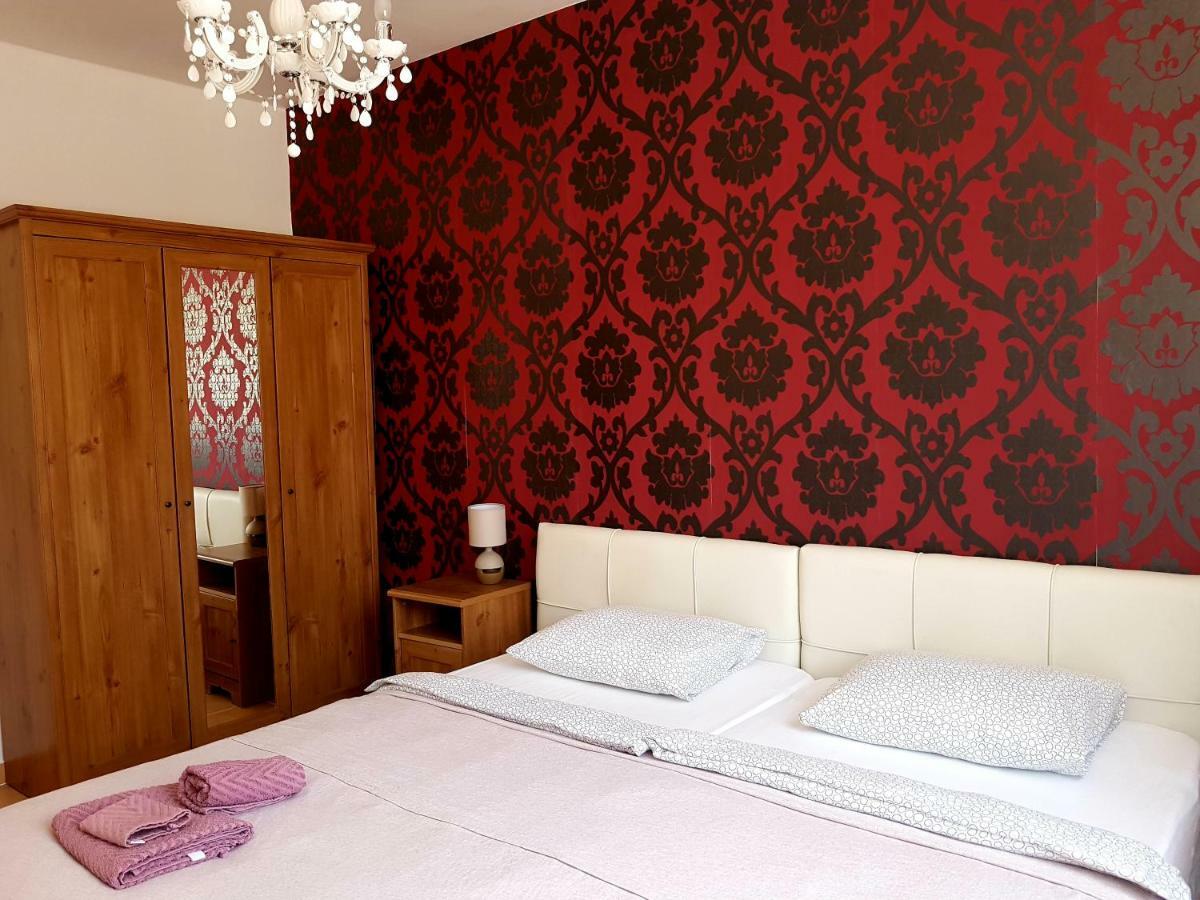 Apartamento Lina Mogan