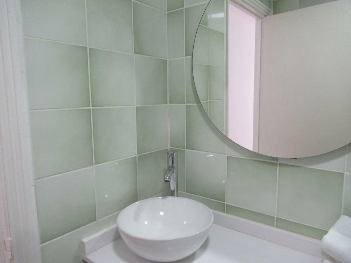 Apartamento Loft En Playa Canteras-vista Mar Con Wifi *