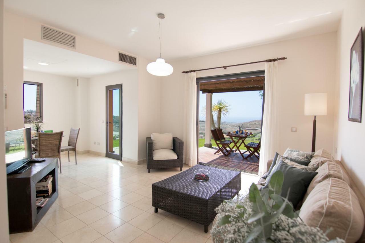 Ferienhaus Salobre Golf Villa, Pool, Bbq, Wifi, Stunning Views *