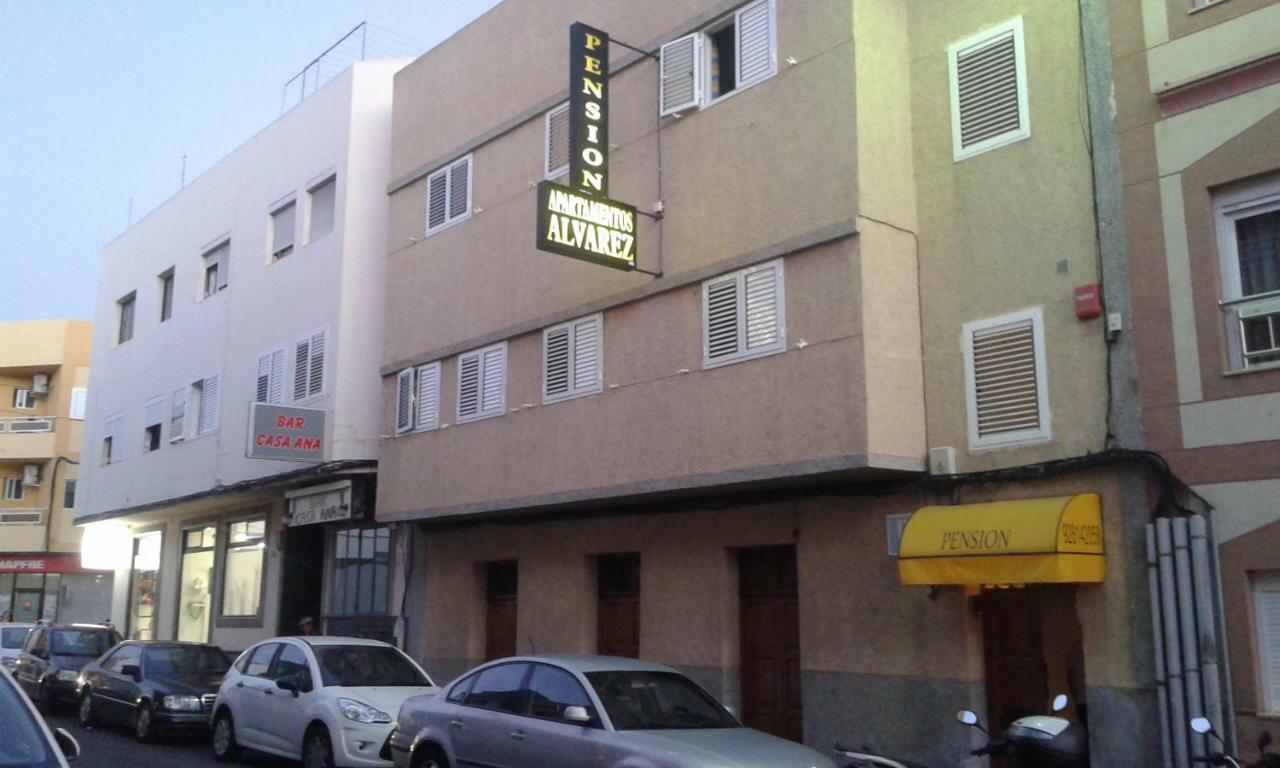 Guest house Alvarez