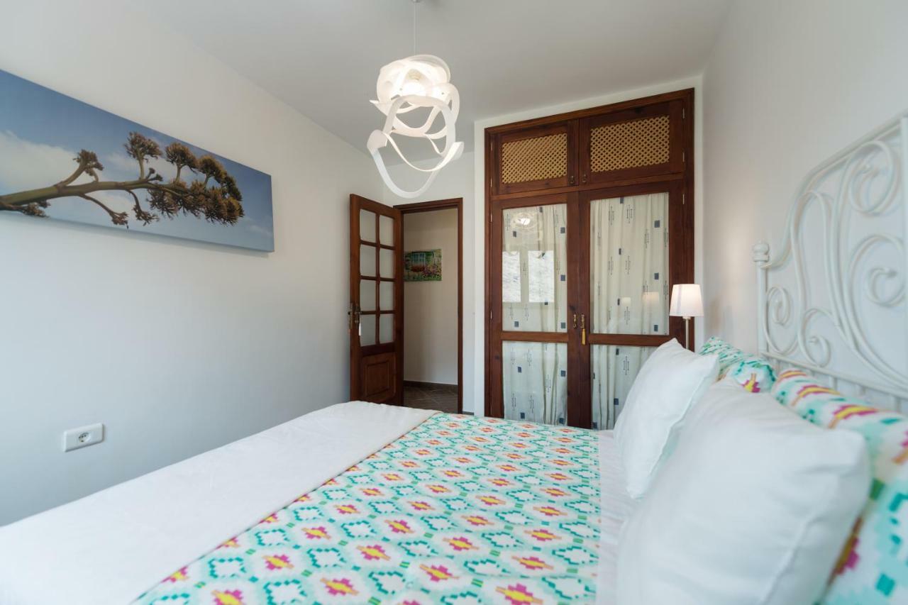 Casa Panchita -maravillosas Vistas Al Mar Y Montana Agaete (Gran Canaria)
