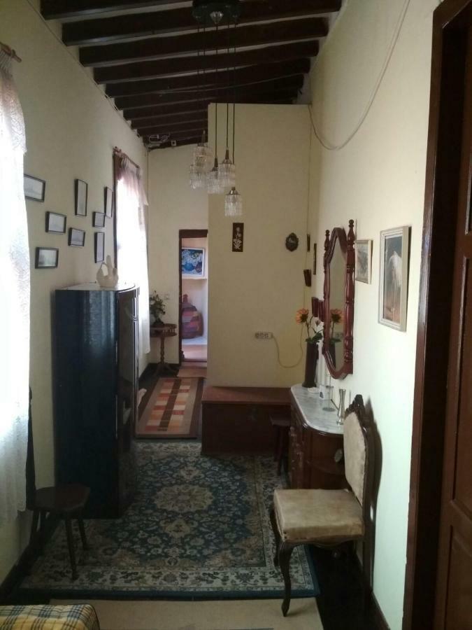 Privatunterkunft Residencia Conejos - Bike & Motorbike *