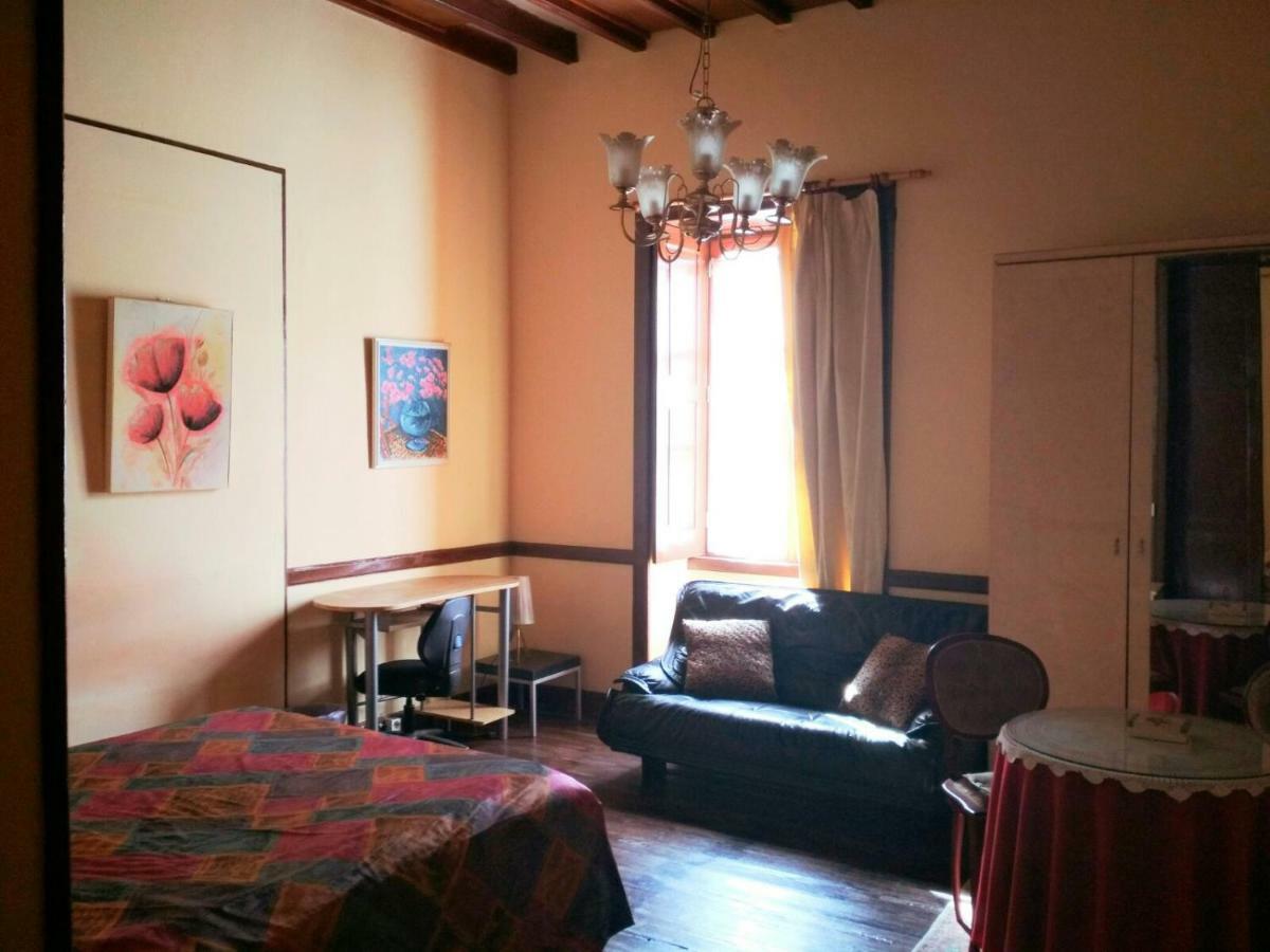 Residencia Conejos - Bike & Motorbike Las Palmas / Gran Canaria